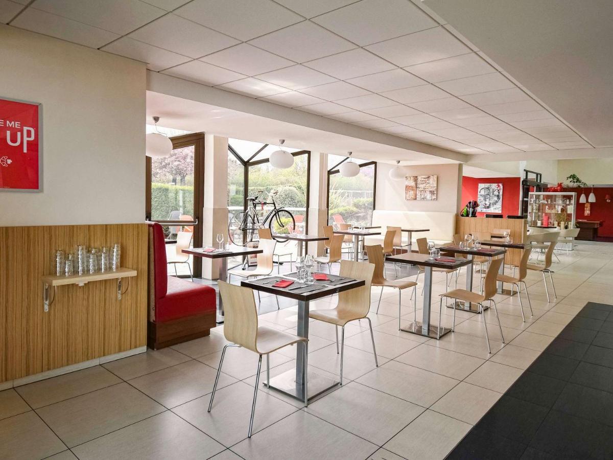 Ibis Saintes Hotel Exterior foto